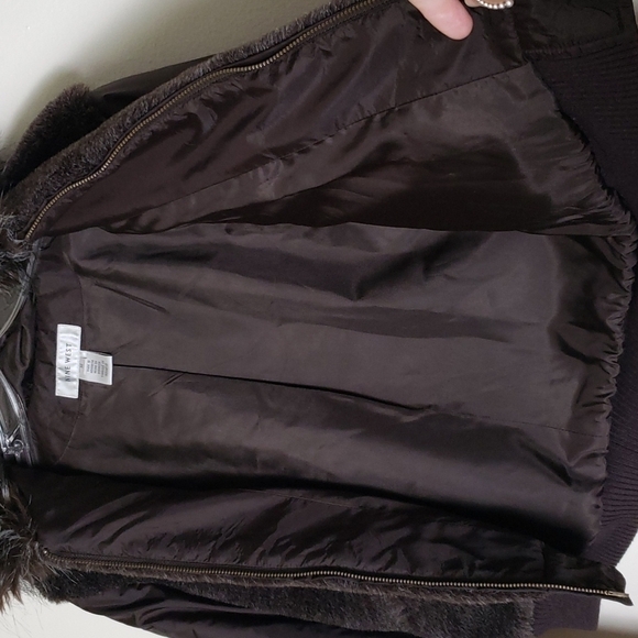 Nine west faux fur cropped fall winter coat with hood, mob wife, women's medium - Picture 6 of 9